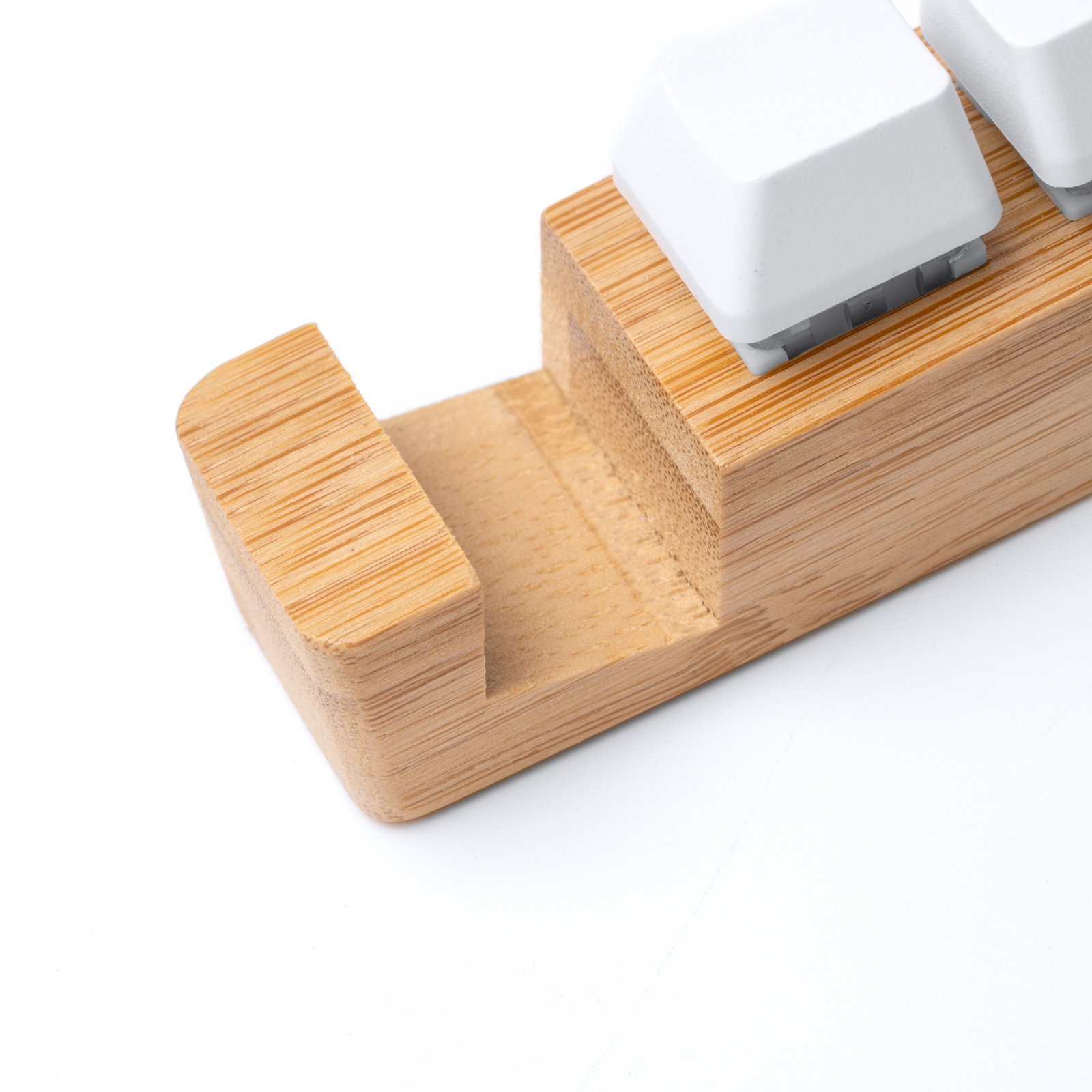 Llavero Galión de madera en diseño elegante y resistente.